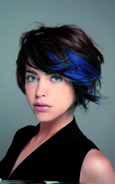 Tagli Corti Nero Blu