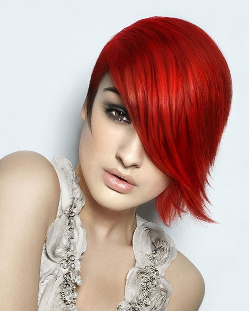 acconciature rosse corte
