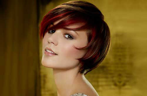 acconciature rosse corte
