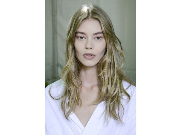 capelli mossi ondulati