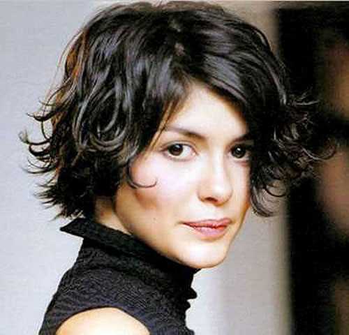 Capelli corti mossi 2016