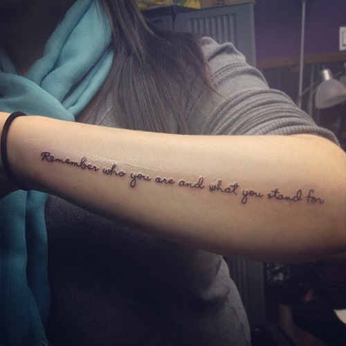 40 nuovi modelli di tatuaggi con le scritte!