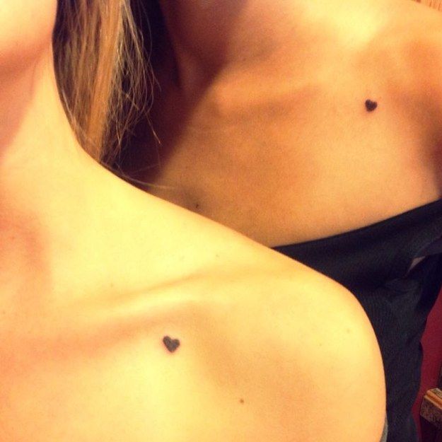 15-tiny-tattoos-you-can’t-wait-to-have1