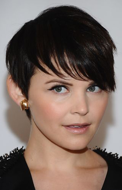 short-haircuts-with-bangs - CapelliStyle