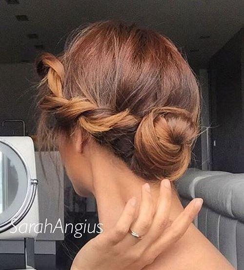Capelli corti con chignon