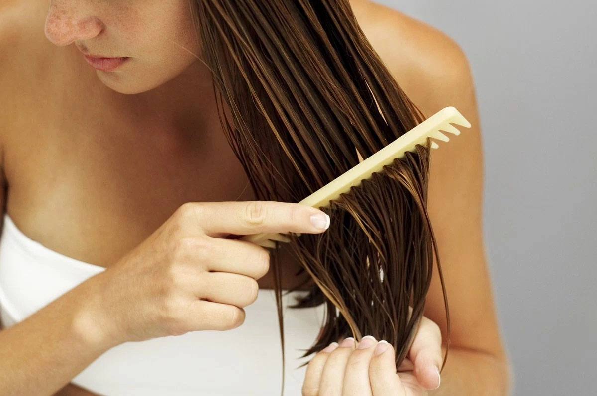olio di ricino per ciglia e capelli