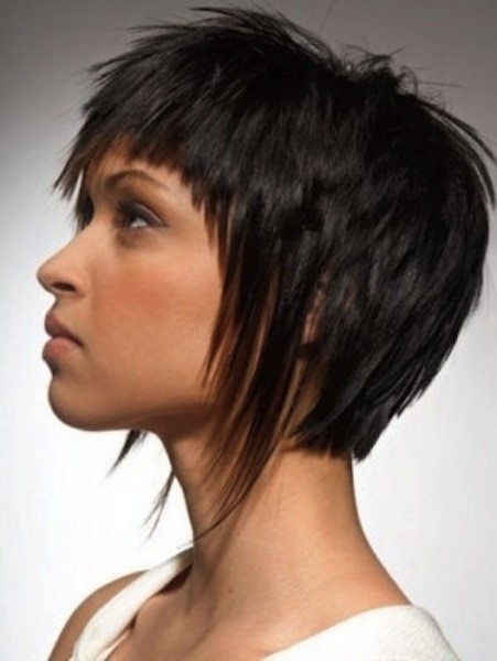 Tagli Di Capelli Corti Scalati Con Frangia Frangia Capelli