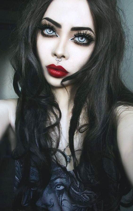 pretty-halloween-makeup-ideas-6