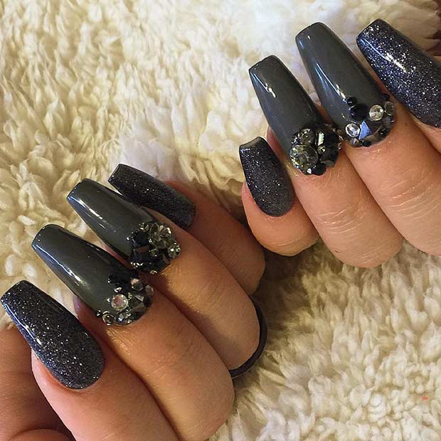 malishka702_nails_916414_167948683565434_2074734185_n