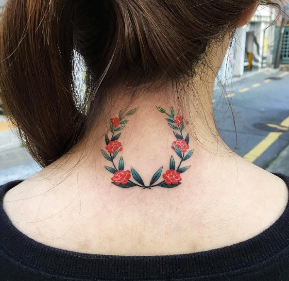 back-neck-floral-wreath-tattoo