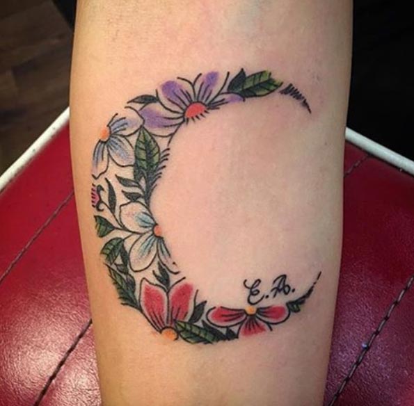 colorful-floral-moon-tatoo