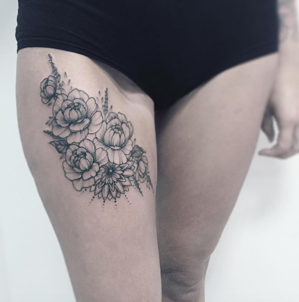floral-thigh-tattoo-1