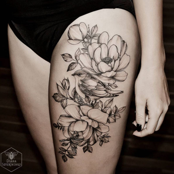 floral-thigh-tattoo