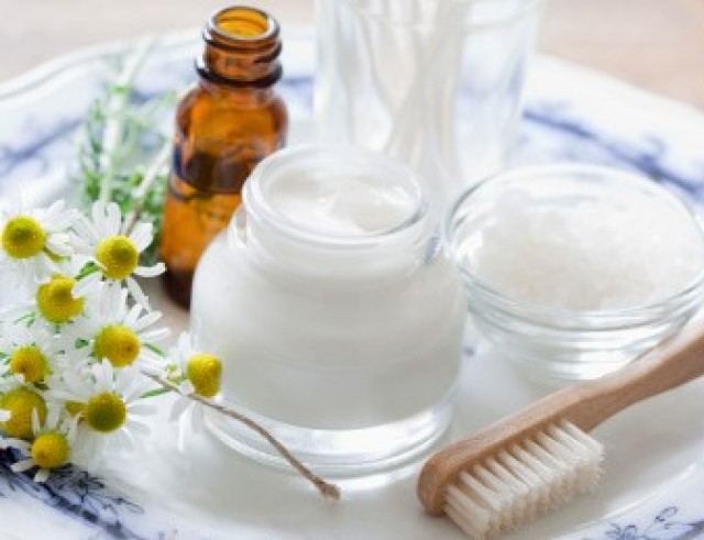 latte-detergente-fai-da-te-camomilla-1-e1400103000811