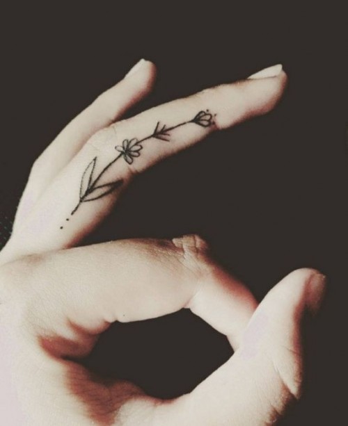 small-finger-tattoo_06