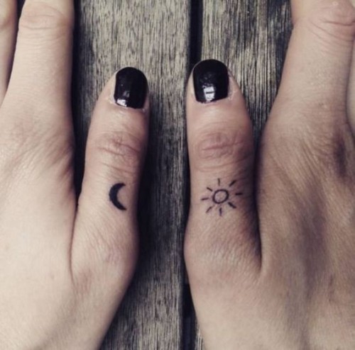small-finger-tattoo_15