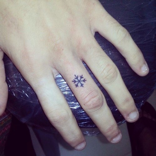small-finger-tattoo_34