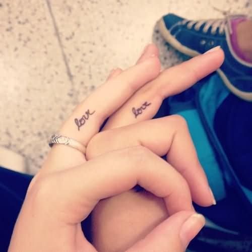 50-cute-tattoo-designs-for-girls-11