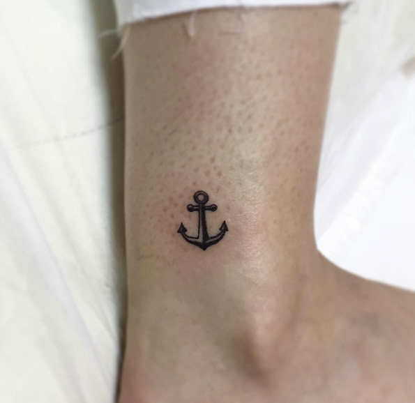 tiny-girl-tattoo-design-2