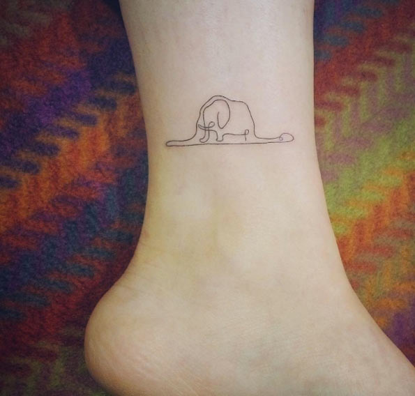 tiny-girl-tattoo-design-34