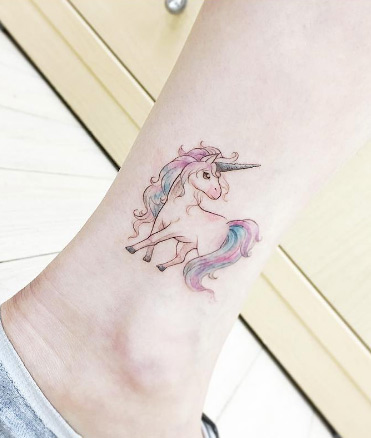 tiny-girl-tattoo-design-42