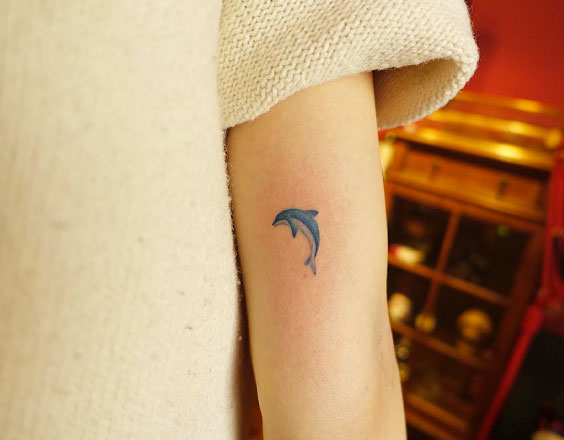 tiny-girl-tattoo-design-59