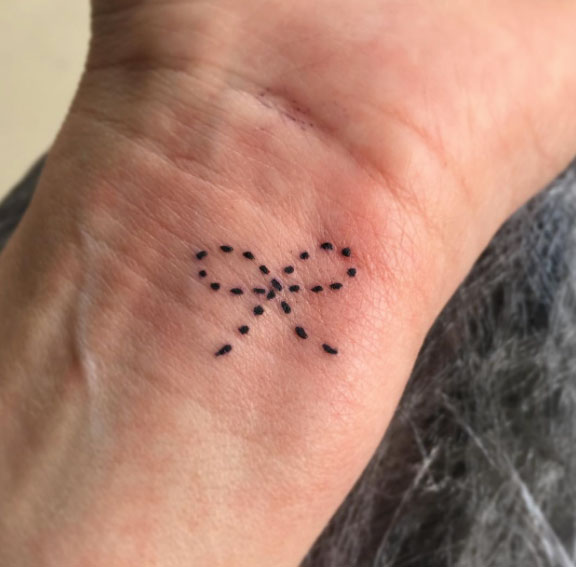 tiny-girl-tattoo-design-74