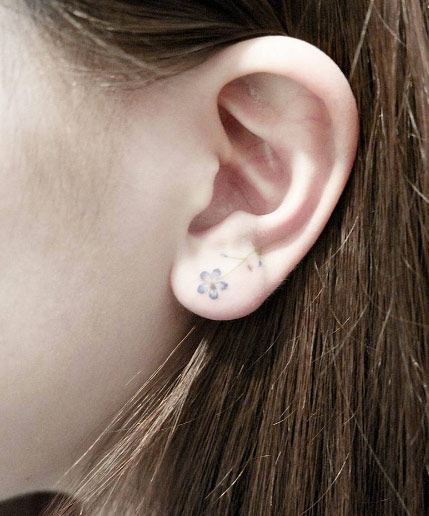 tiny-girl-tattoo-design-81