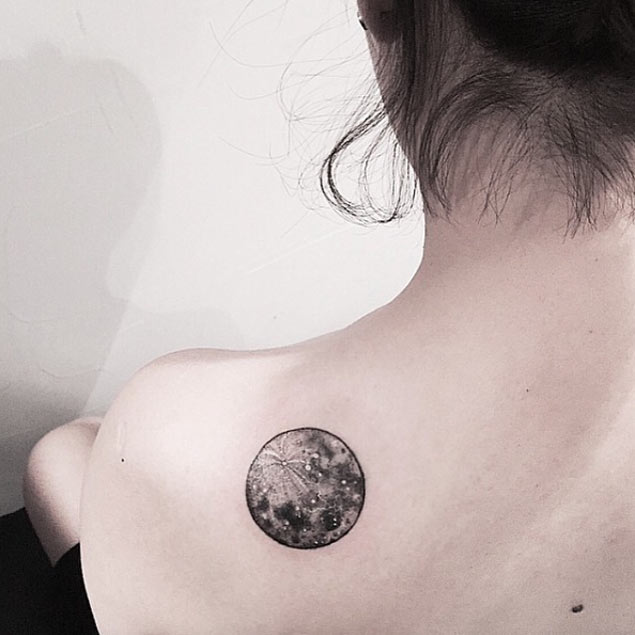 lunar-moon-tattoo