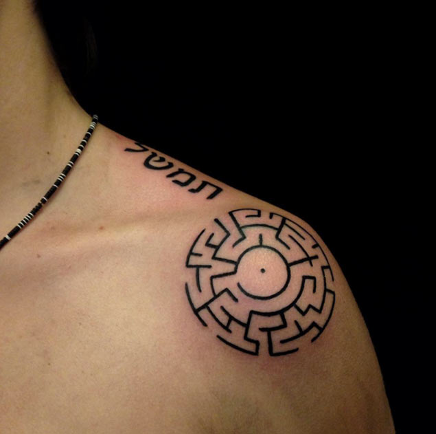 maze-tattoo-design
