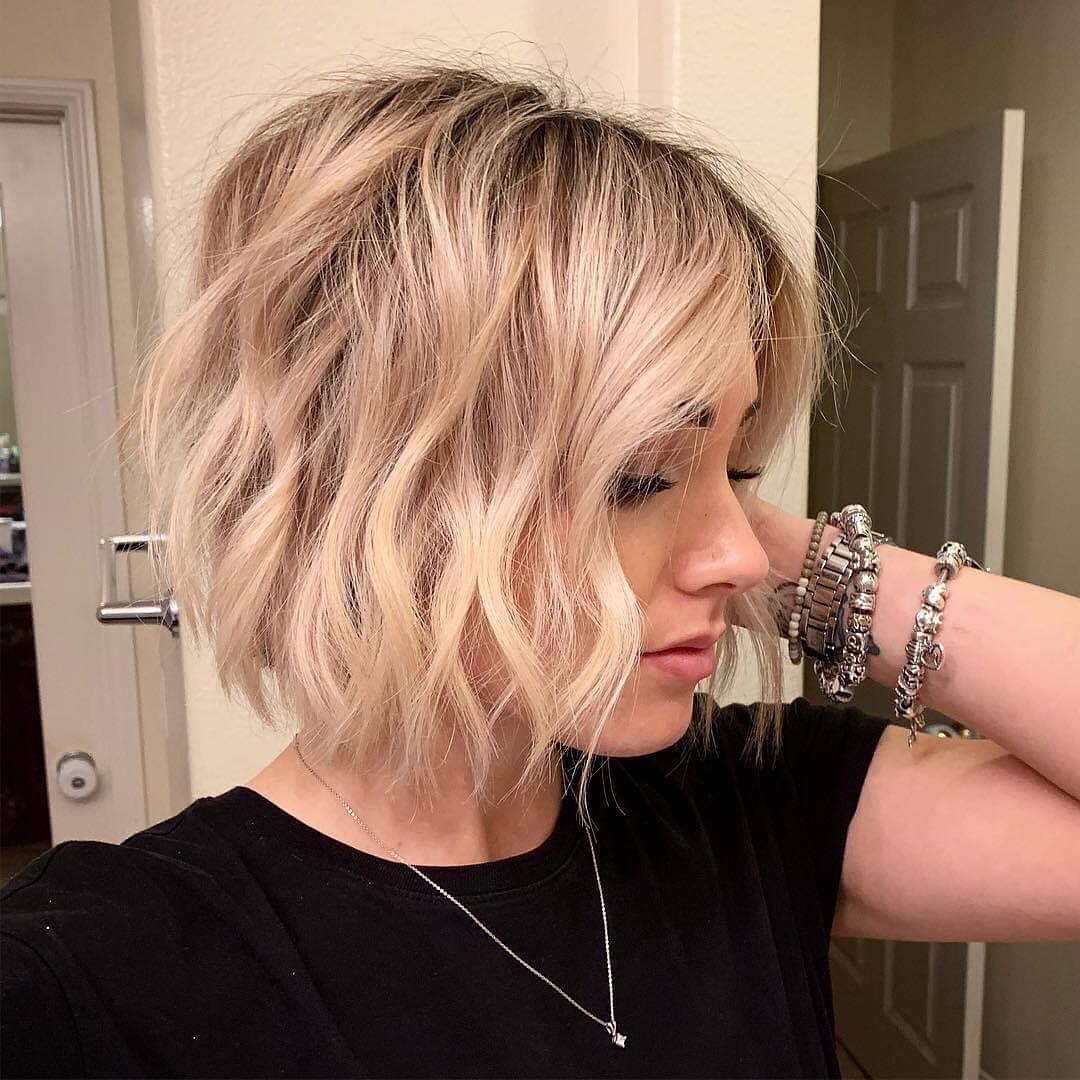 capelli mossi bob