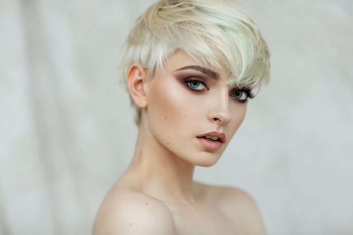 pixie cut con ciuffo pixie cut con ciuffo