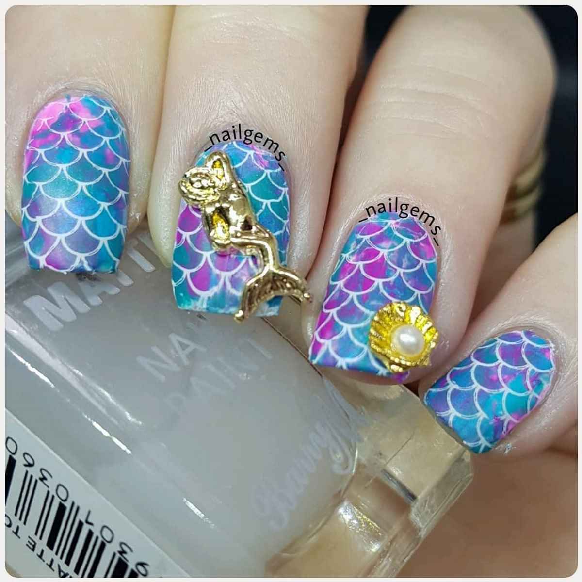 Manicure mare