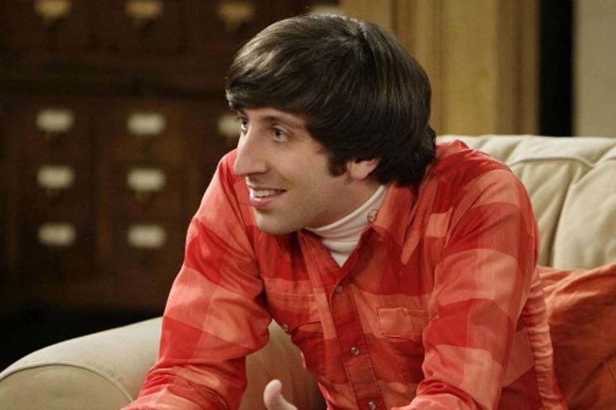 Simon Helberg taglio a scodella