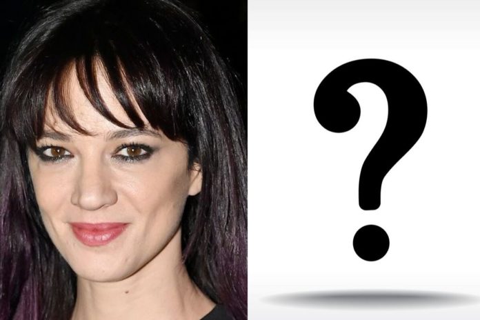 Copia di Progetto senza titolo (2) asia argento