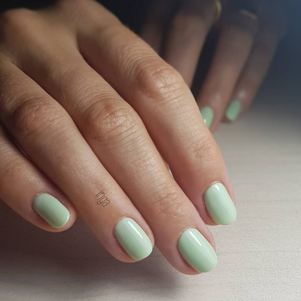 Unghie latte menta pastello capellistyle tlv Unghie pastello rosa e verdi: il trend fresco dell'estate - CapelliStyle