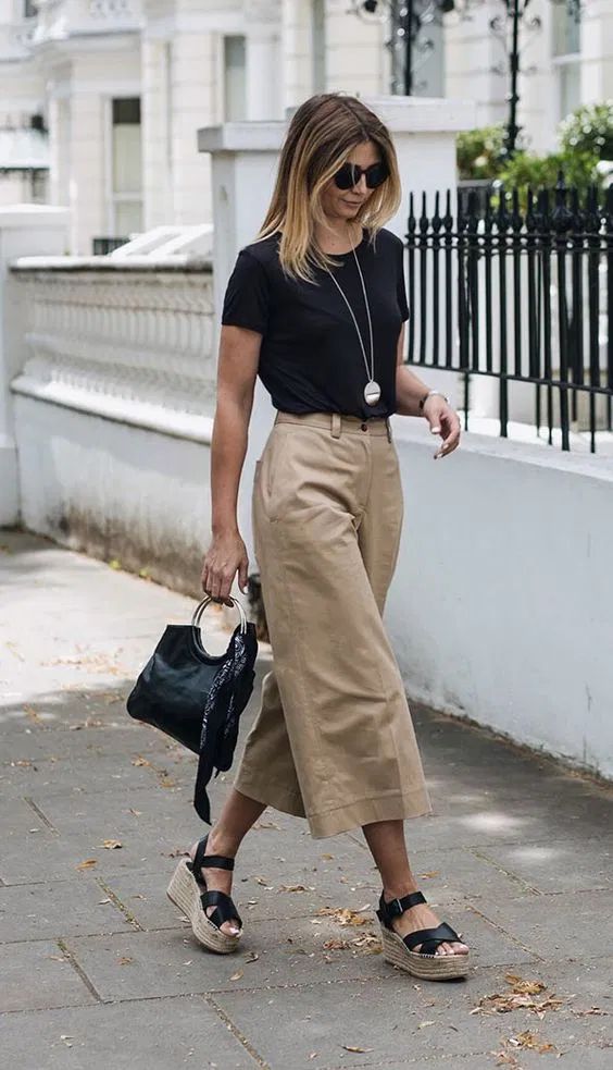 outfit riunione lavoro