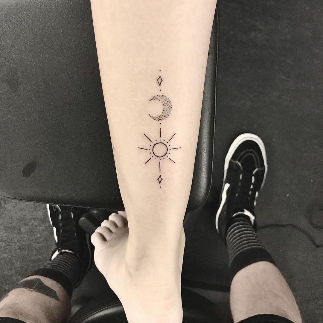 Tatuaggio sole e luna significato, idee e foto a cui ispirarsi