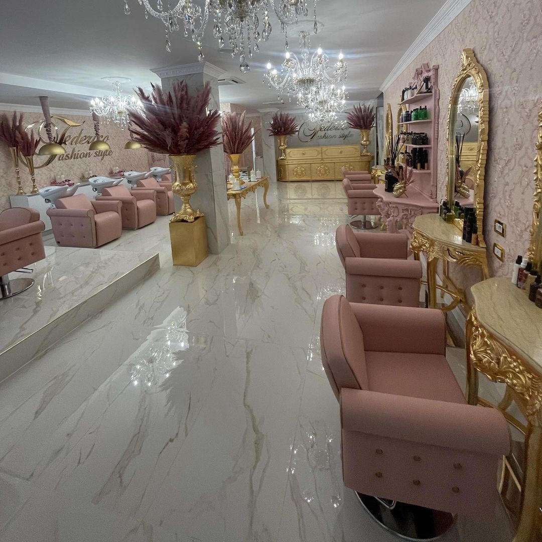 Federico Fashion Style Inaugura Il Nuovo Salone A Napoli Tra Vip E Nip E Le Norme Anti Covid Capellistyle