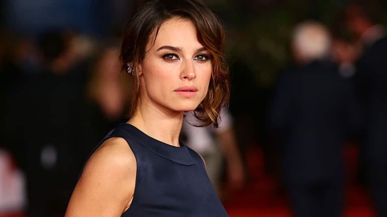 kasia smutniak senza trucco capelli