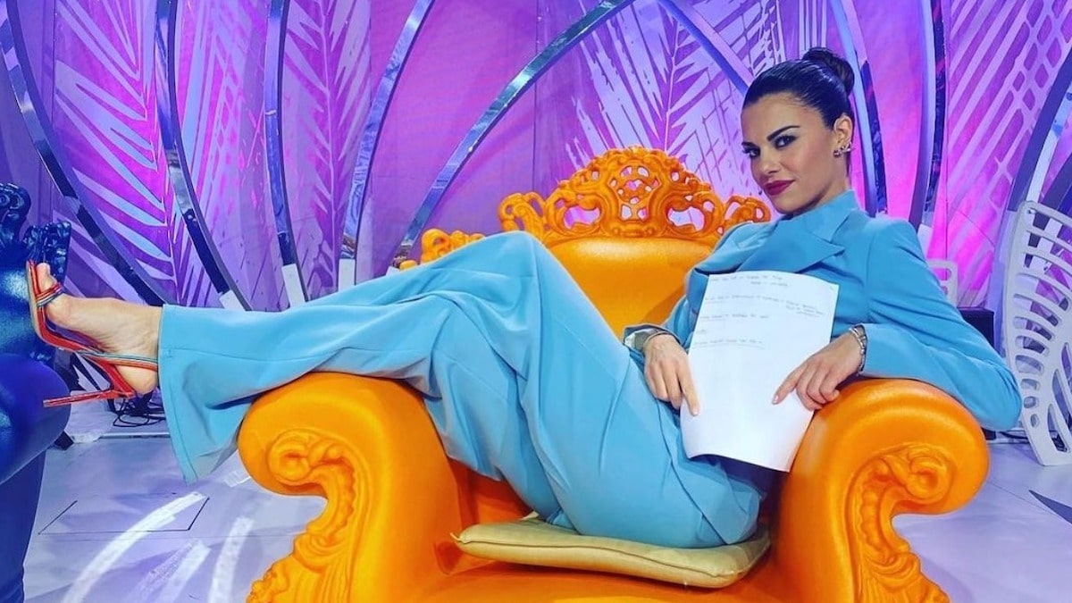 bianca guaccero look capelli frangia