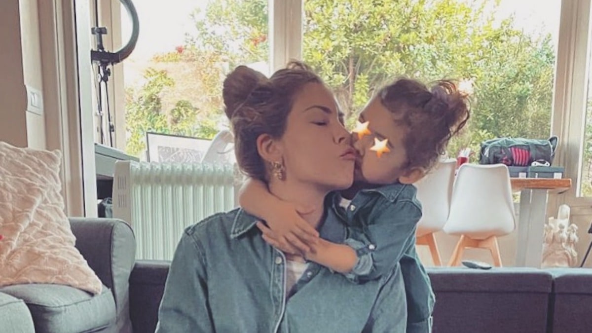 costanza caracciolo capelli figlia stella