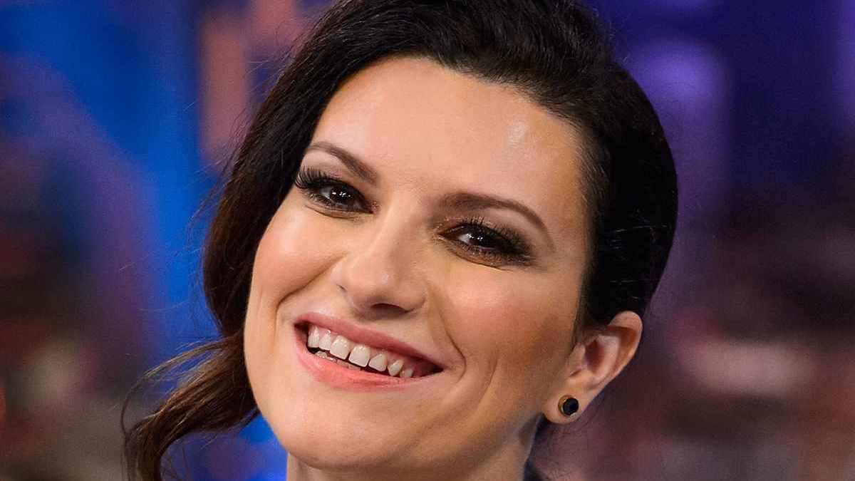laura pausini capelli taglio bob