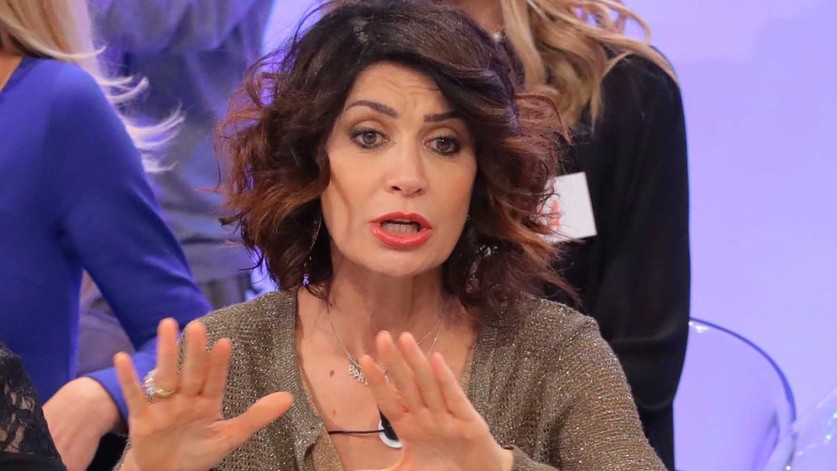 Barbara De Santi ued oggi capelli nuovo look