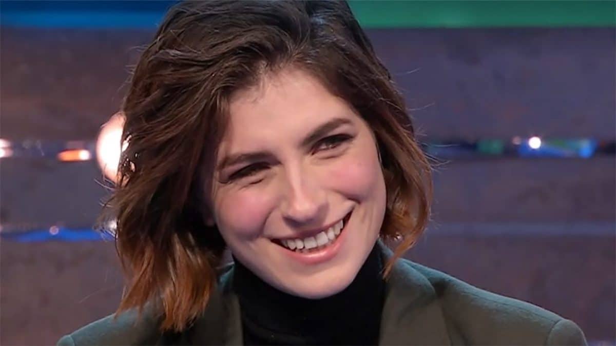 maria chiara giannetta sanremo 2022 look abiti capelli bob