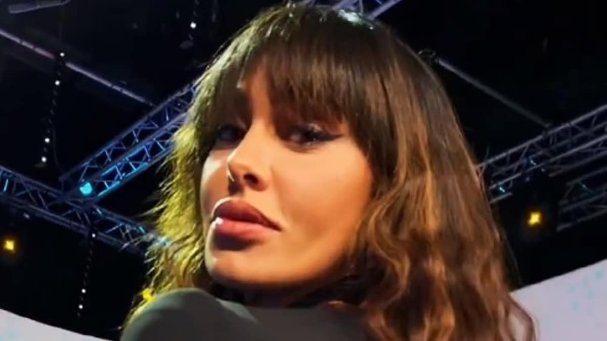 belen rodriguez capelli mamma veronica cozzani identiche