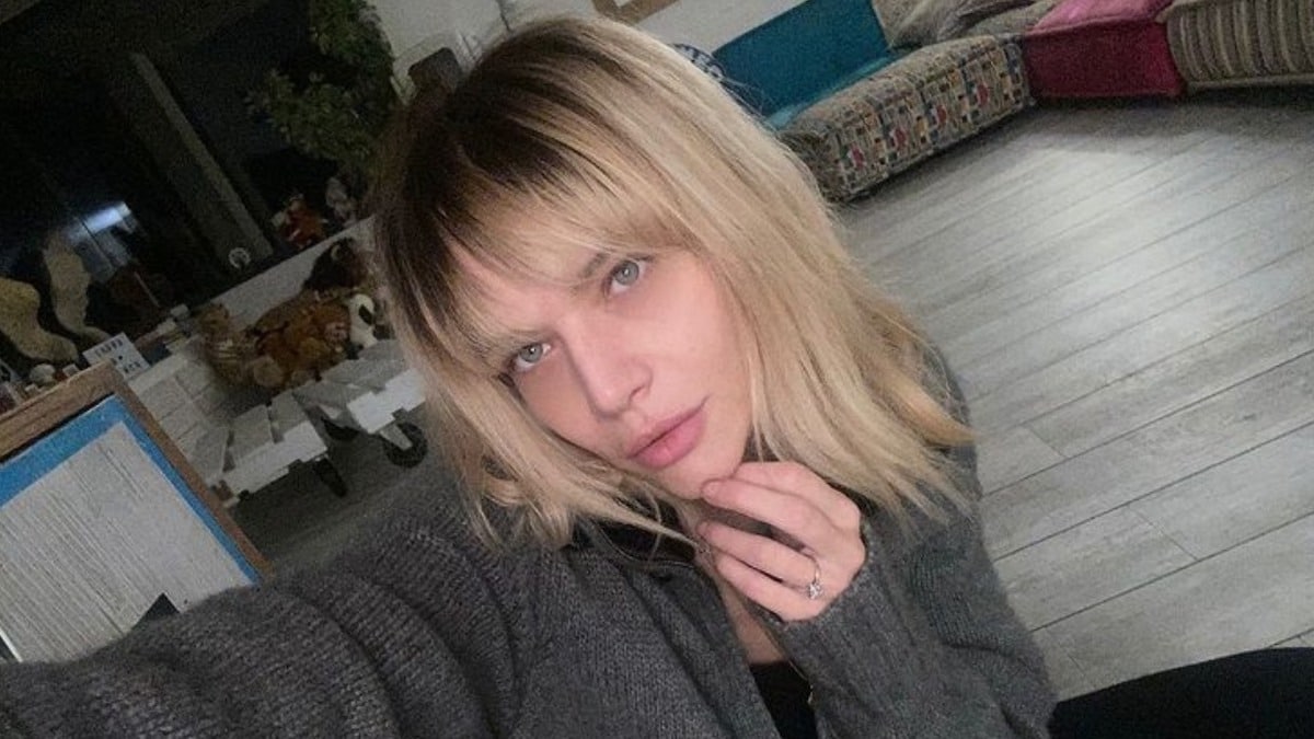 laura chiatti capelli nuovo colore castano taglio caschetto