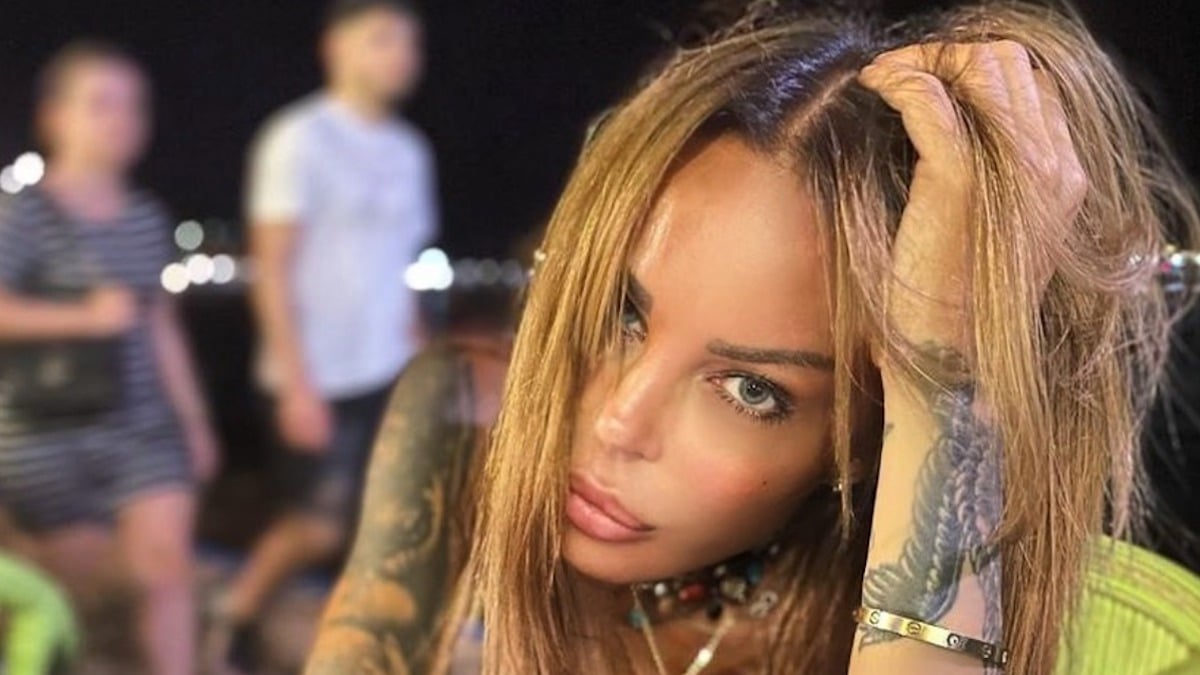 Nina Moric, cambio look capelli frangia Federico Fashion style