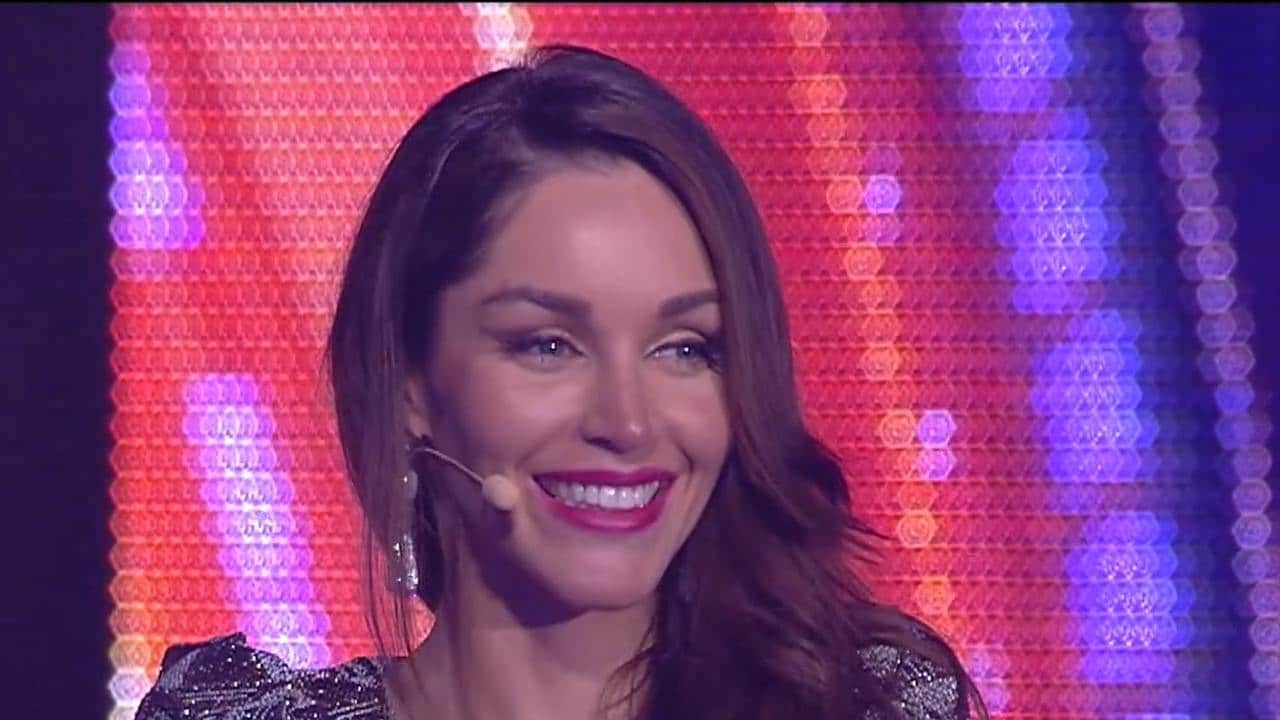 Delia Duran capelli nuovo look dopo il GF Vip taglio colore