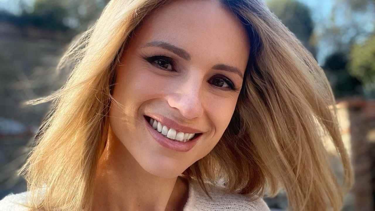 Michelle Hunziker trasformazione cambio look capelli scuri